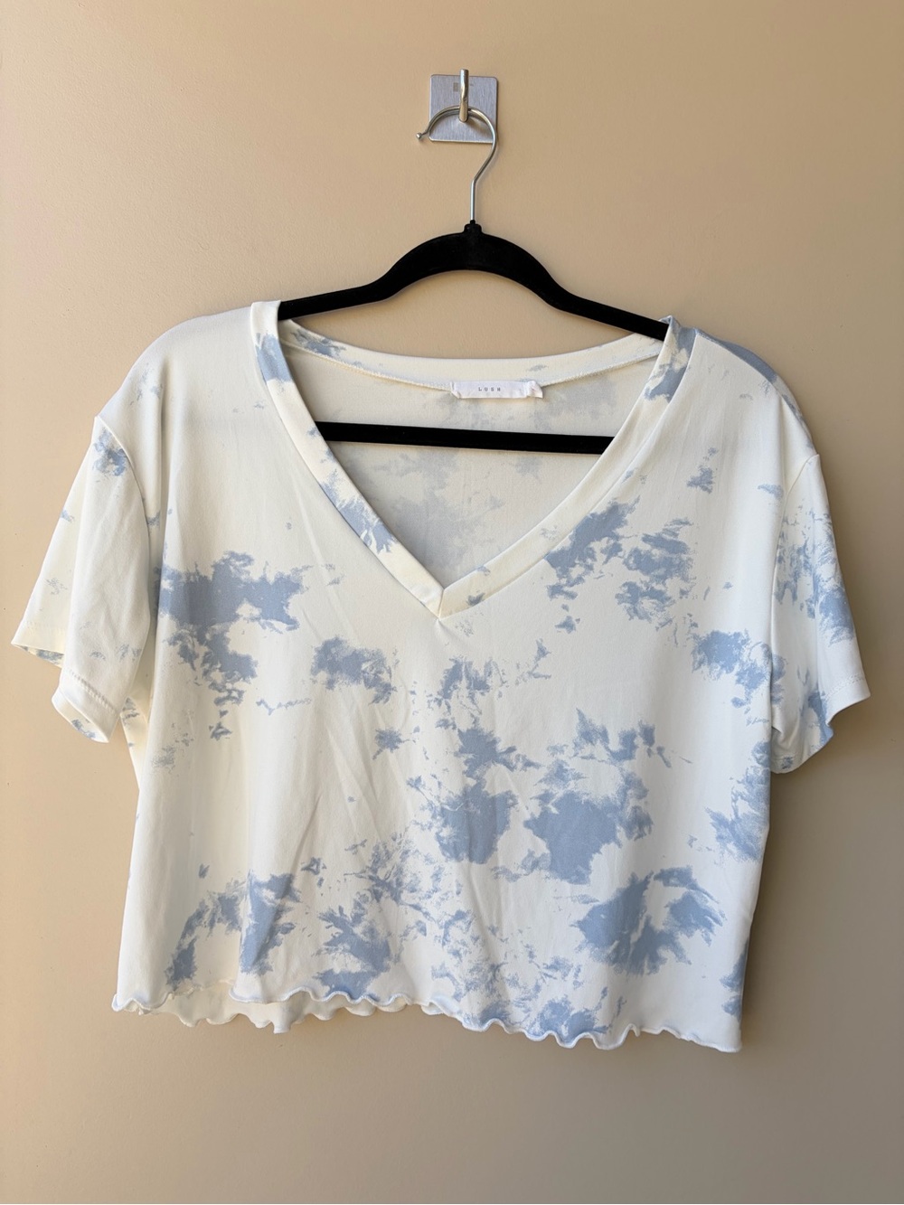 Lush White & Light Blue Tie-Dye V-Neck Crop Top